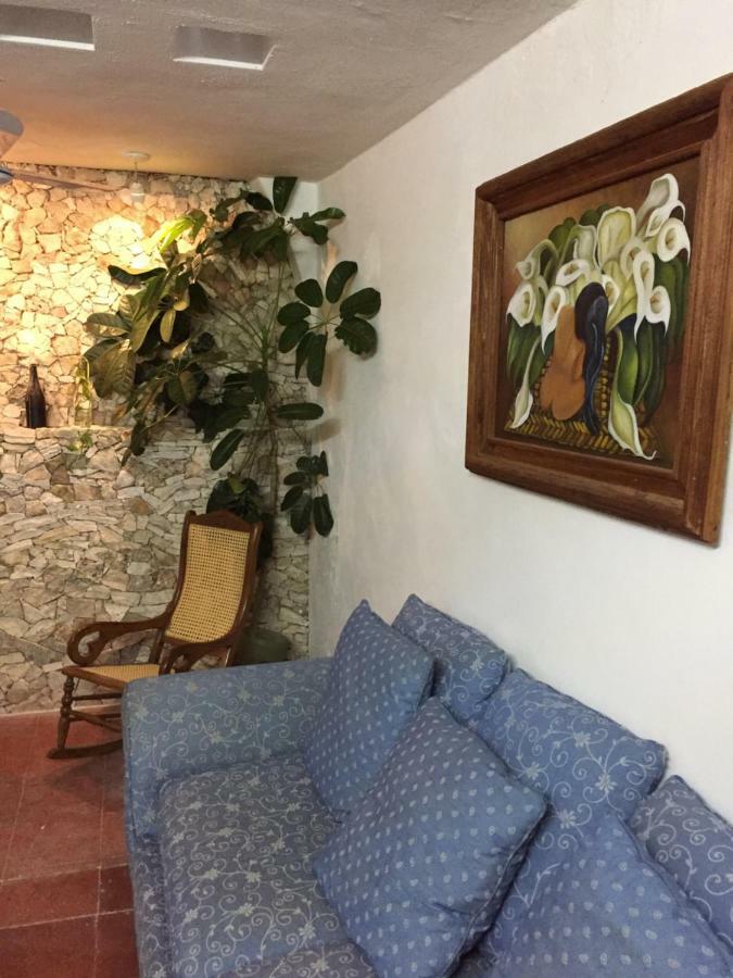 Casa De Ines Y Victoria Hotel Valladolid  Eksteriør billede
